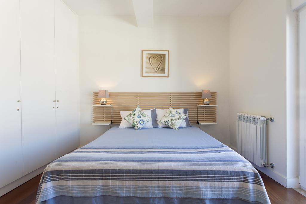 Joivy Joyful 2Br Apt With Terrace Nearby Sao Bento Palace Lisboa الغرفة الصورة