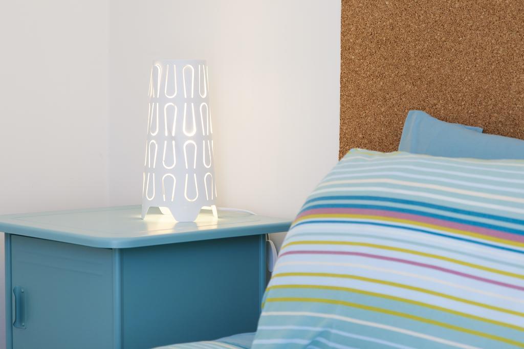 Joivy Joyful 2Br Apt With Terrace Nearby Sao Bento Palace Lisboa المظهر الخارجي الصورة