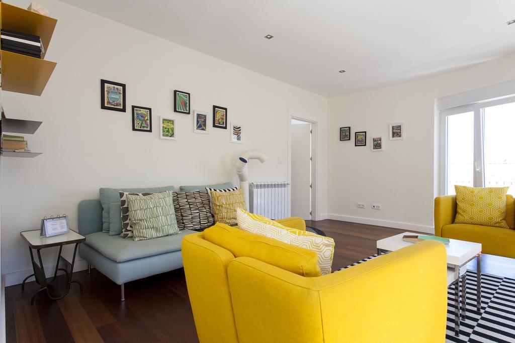 Joivy Joyful 2Br Apt With Terrace Nearby Sao Bento Palace Lisboa المظهر الخارجي الصورة