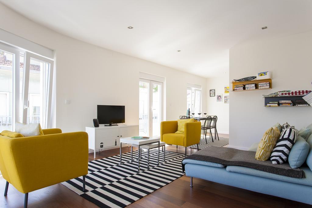 Joivy Joyful 2Br Apt With Terrace Nearby Sao Bento Palace Lisboa المظهر الخارجي الصورة
